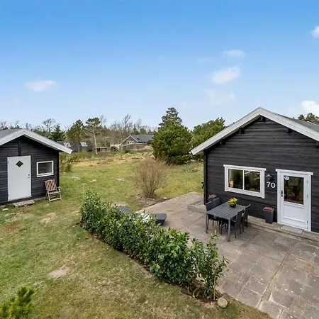 Сasa de vacaciones Oddger - 250m To The Fjord By Interhome *